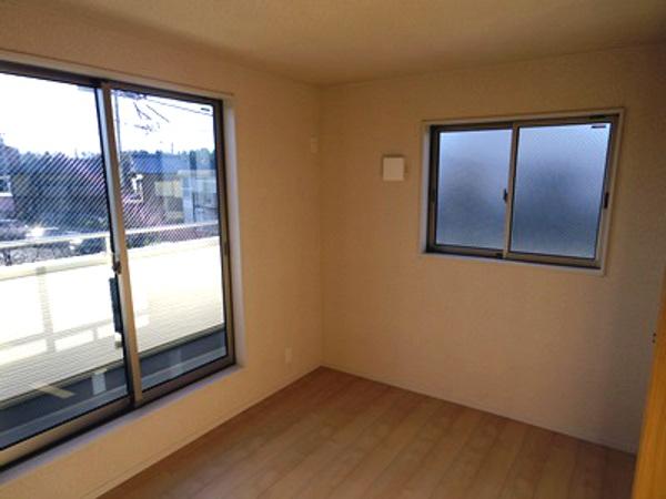 Non-living room. Indoor (12 May 2013) Shooting