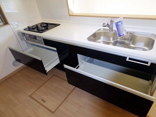 Kitchen. 1 Building Indoor (12 May 2013) Shooting