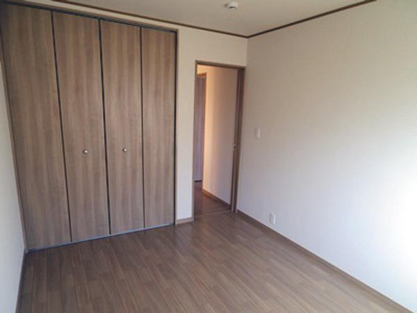 Non-living room. 1 Building Indoor (12 May 2013) Shooting