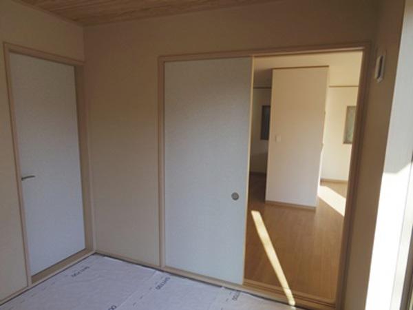 Non-living room. 1 Building Indoor (12 May 2013) Shooting