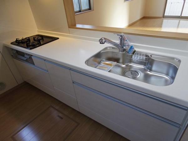 Kitchen. Building 2 Indoor (12 May 2013) Shooting