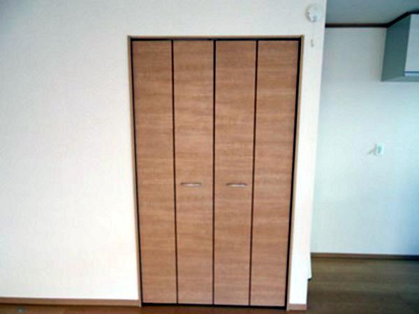 Receipt. Living storage Indoor (11 May 2013) Shooting