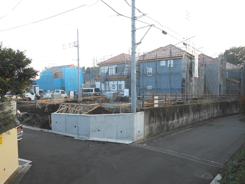 Local photos, including front road. 16 Building