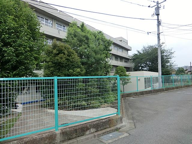 Primary school. Tsuruen elementary school