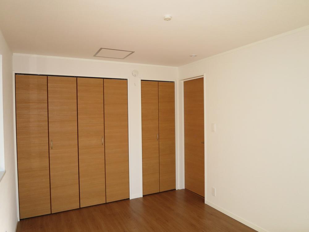 Receipt. Local (11 May 2013) Shooting