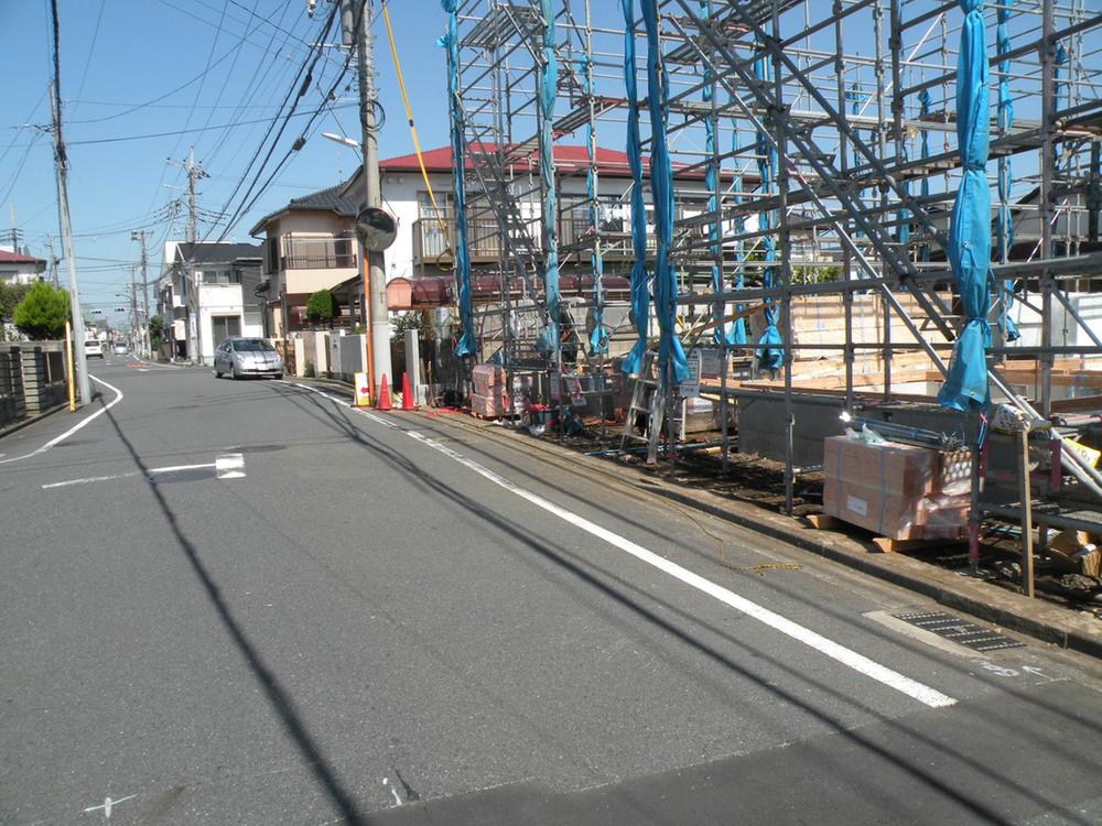 Local photos, including front road. Local (September 2013) Shooting