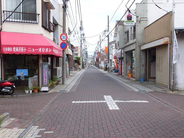 Local photos, including front road