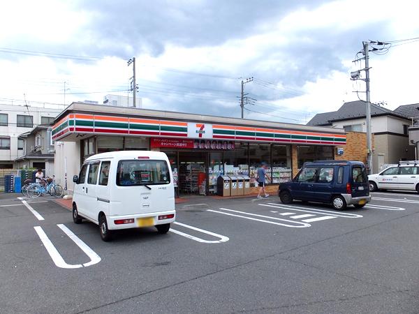 Convenience store. 320m to Seven-Eleven