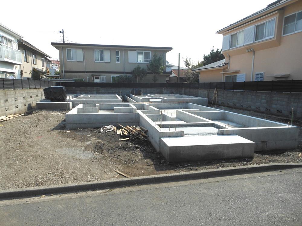 Local appearance photo. Local (10 May 2013) Shooting