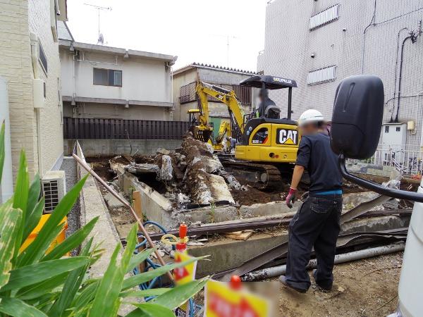 Local appearance photo. Local (10 May 2013) Shooting