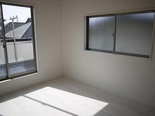 Same specifications photos (Other introspection)