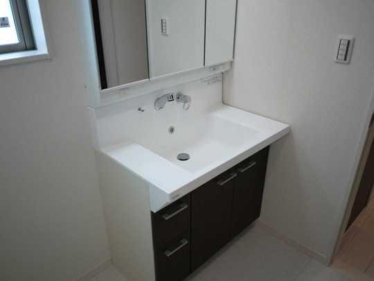 Same specifications photos (Other introspection)