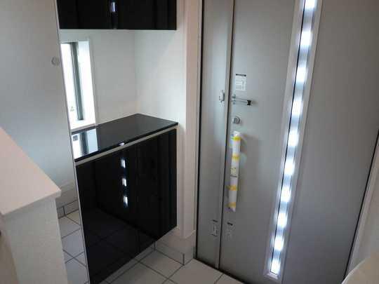 Same specifications photos (Other introspection)