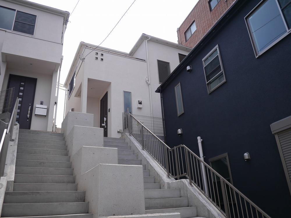 Local appearance photo