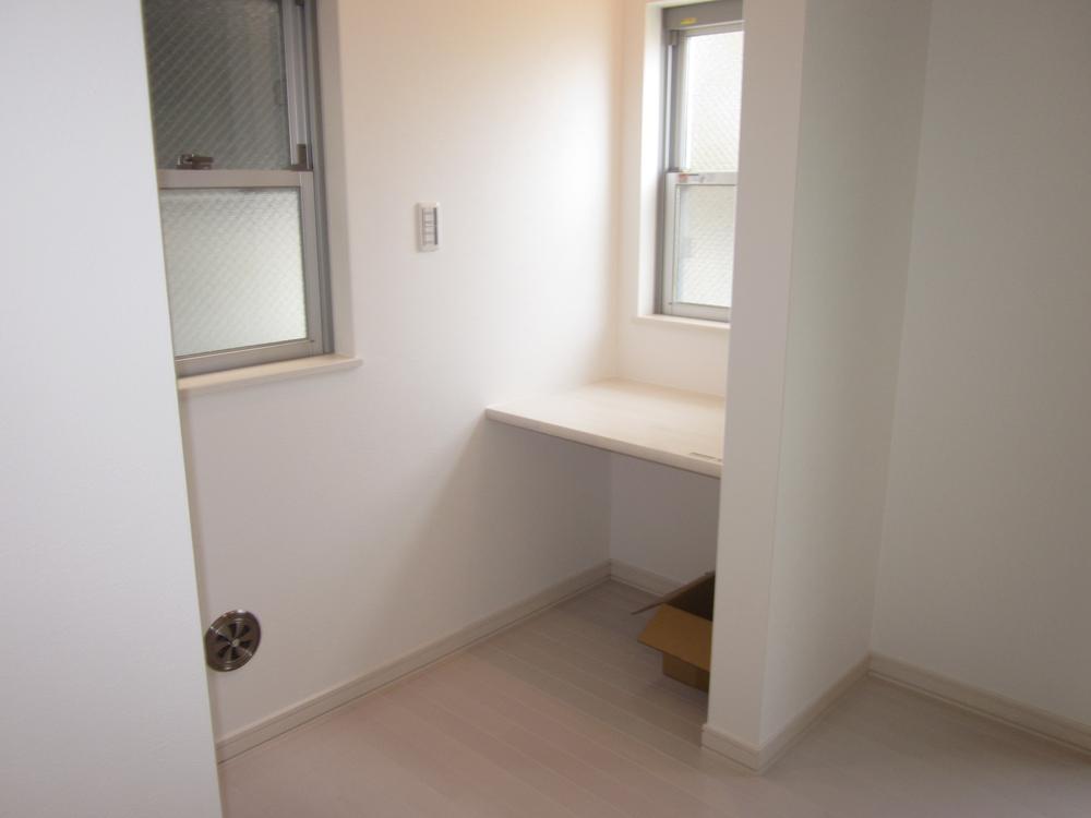 Other introspection. Indoor (July 2013) Shooting