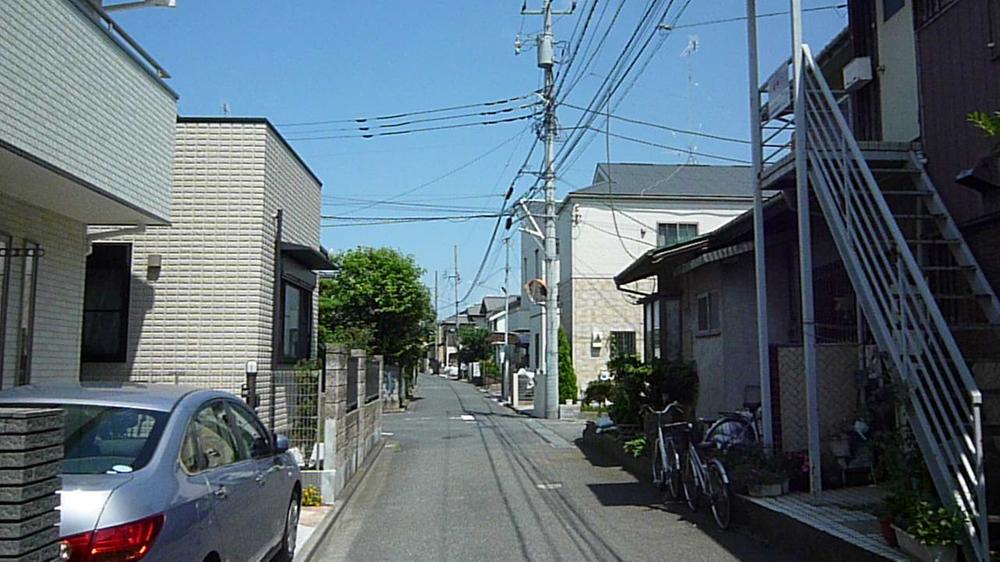 Local photos, including front road. Local (September 2013) Shooting