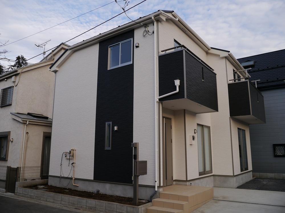 Local appearance photo