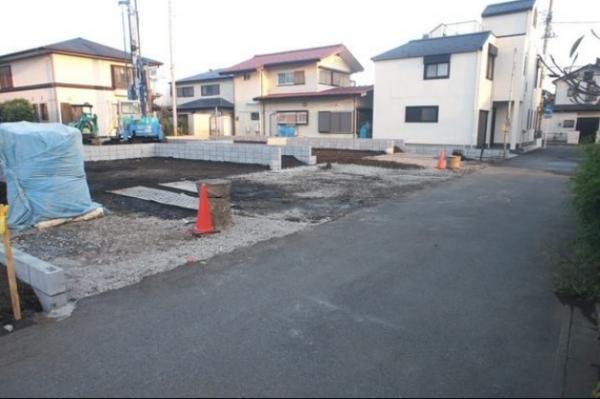 Local photos, including front road