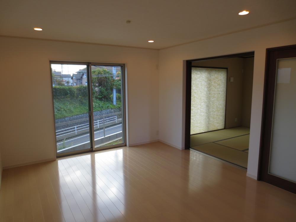 Living. Indoor (11 May 2013) Shooting