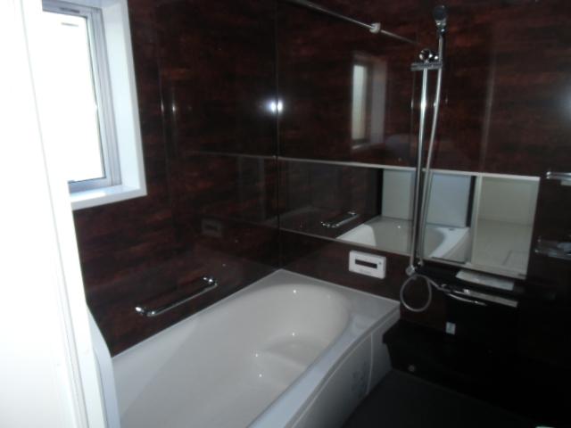 Bathroom. Indoor (11 May 2013) Shooting