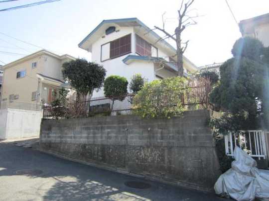 Local appearance photo. Day ventilation view is good in the southwest terraced!