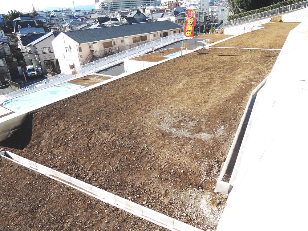 Local appearance photo. Local (12 May 2013) Shooting