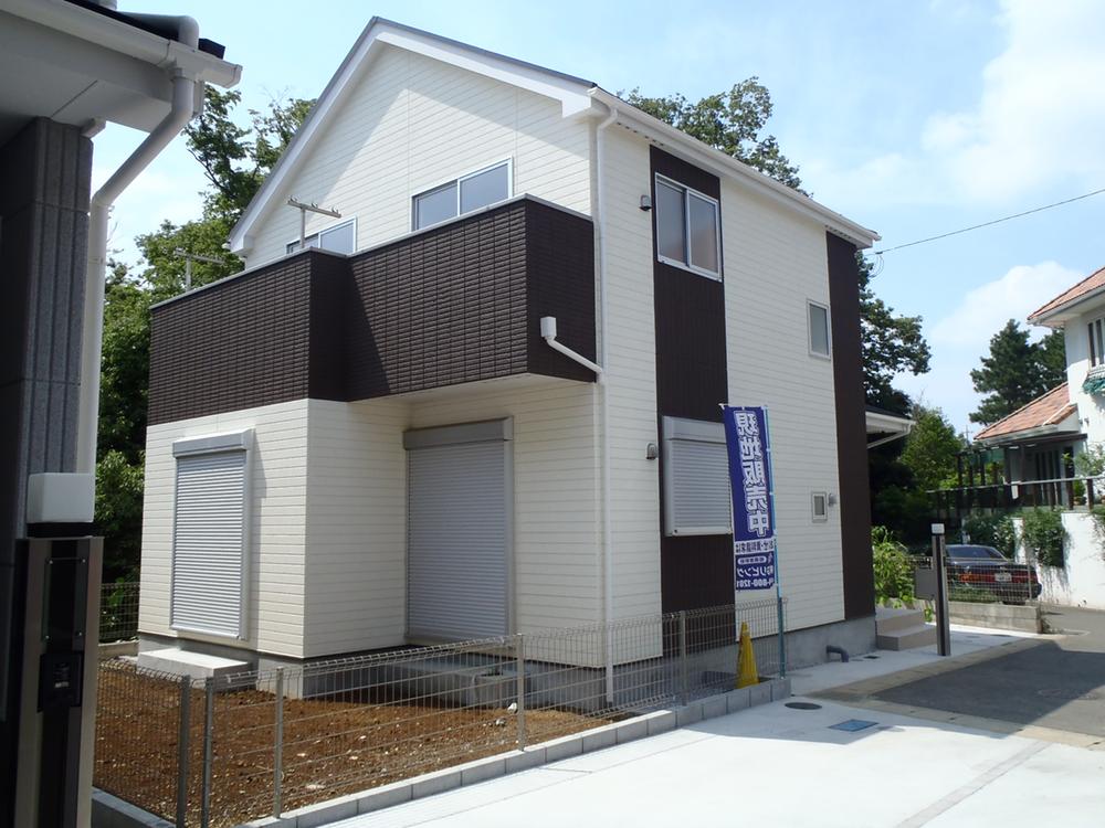 Same specifications photos (appearance). Same specifications construction cases