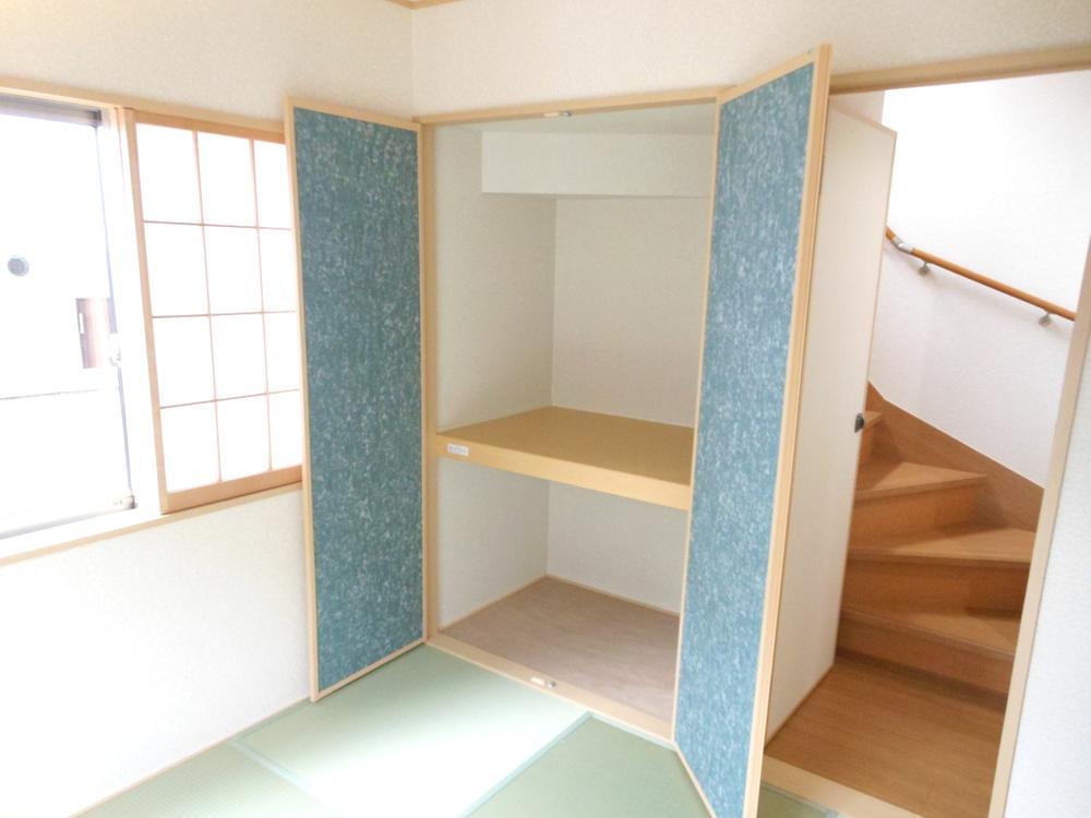 Non-living room. Building 2