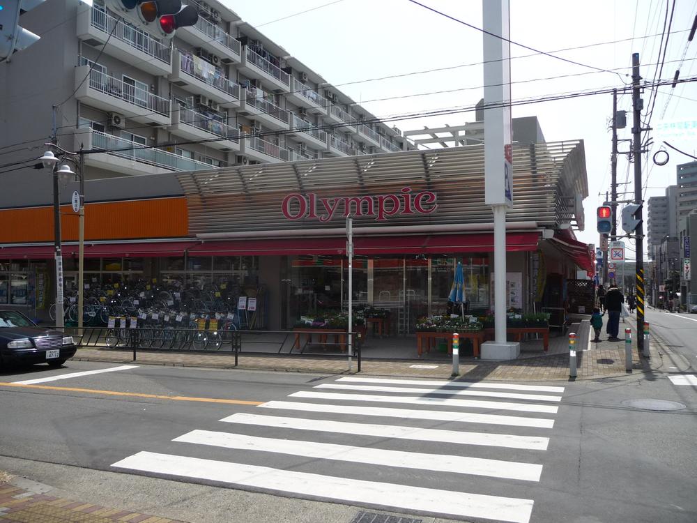 Home center. 428m to Olympic Chuorinkan shop