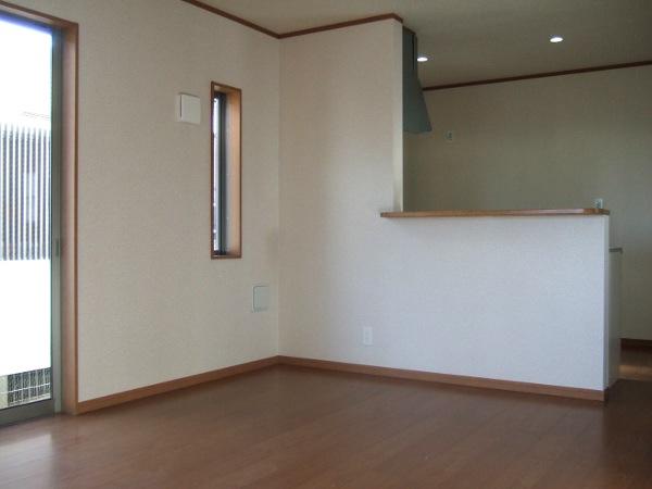 Living. Indoor (12 May 2013) Shooting. 5 Building.