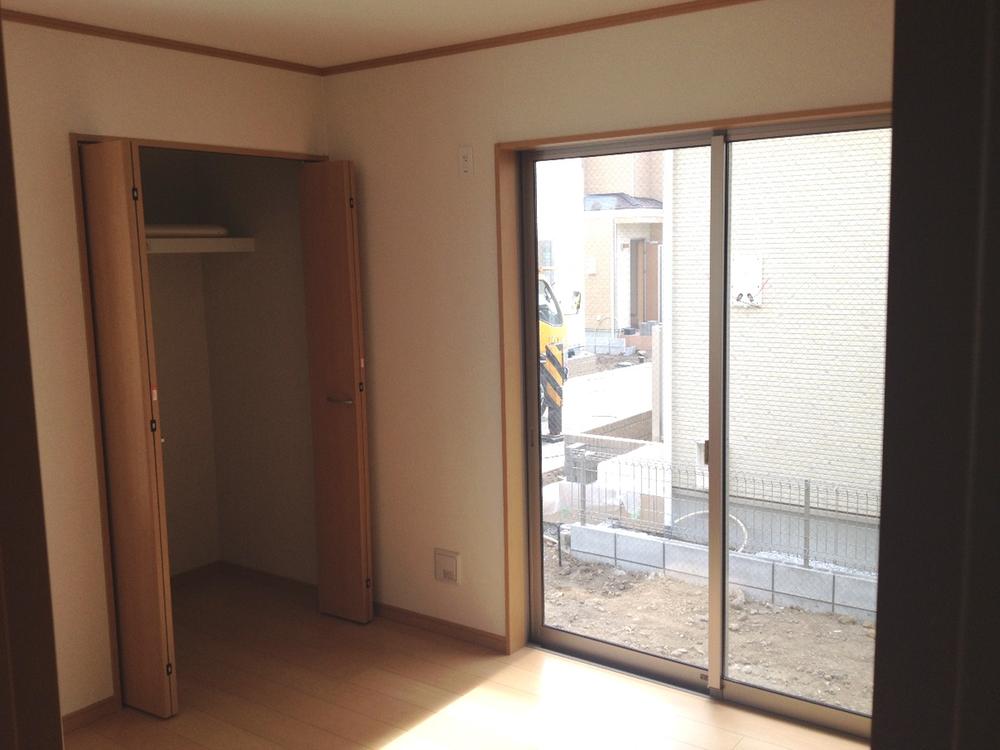 Non-living room. B Building