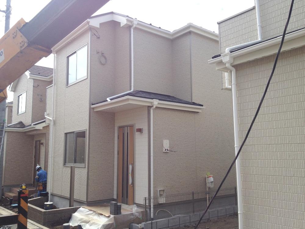 Local appearance photo. C Building