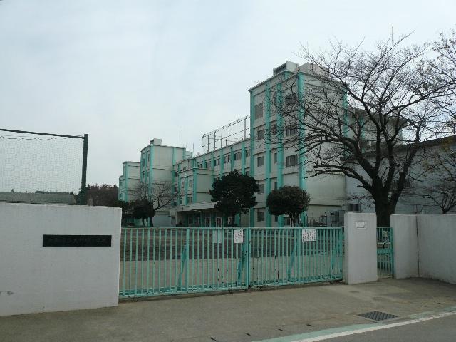 Primary school. Onohara until elementary school 720m