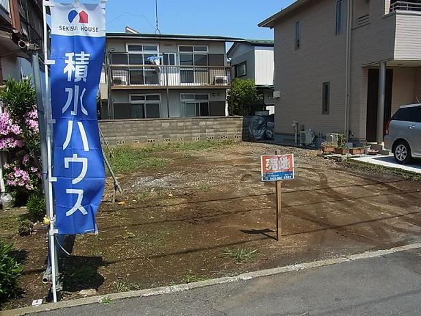 Local land photo. Local (May 2013) Shooting There is no difference in height.