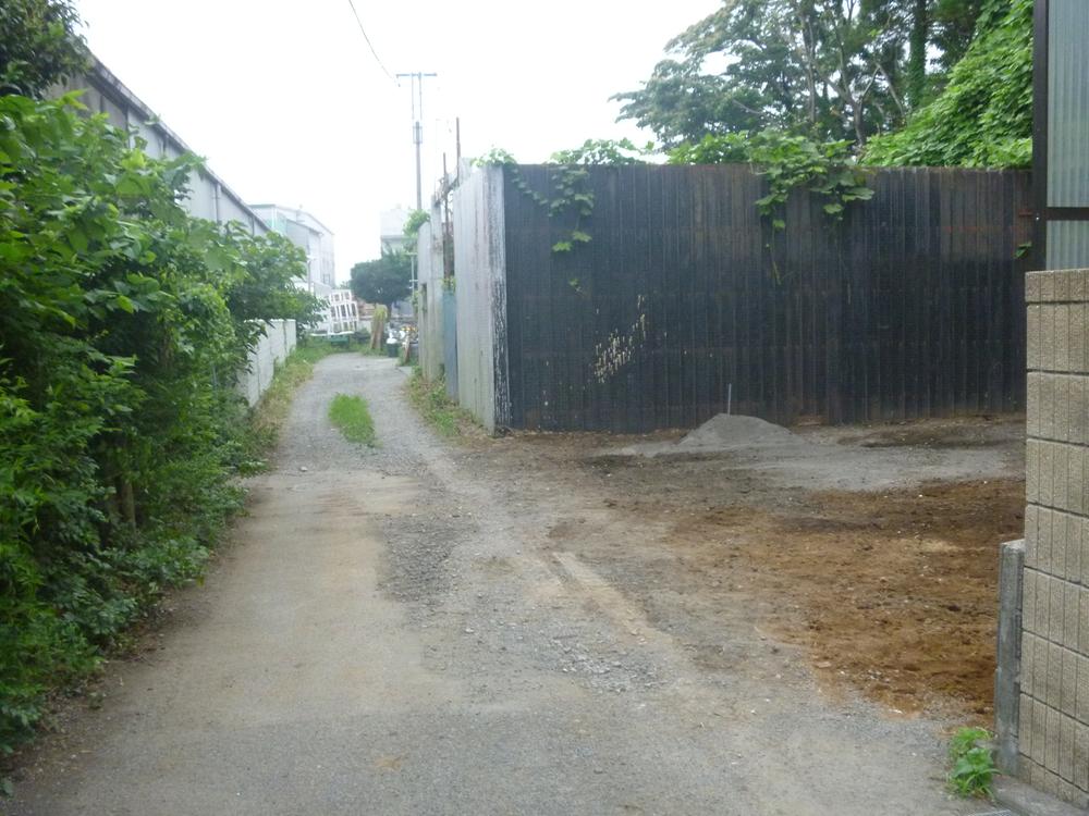 Local photos, including front road. Local (September 2013) Shooting