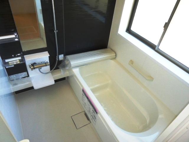 Bathroom. Photo example of construction