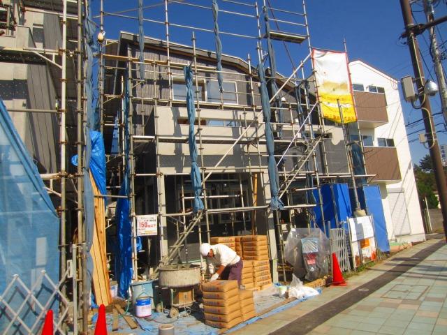 Local appearance photo. Local (11 May 2013) Shooting