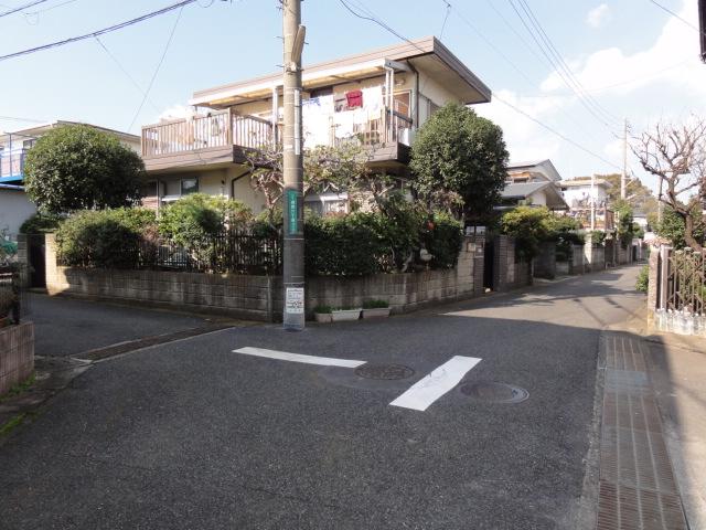 Local land photo. Local (11 May 2013) Shooting