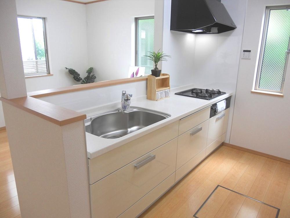 Kitchen. The last example of construction