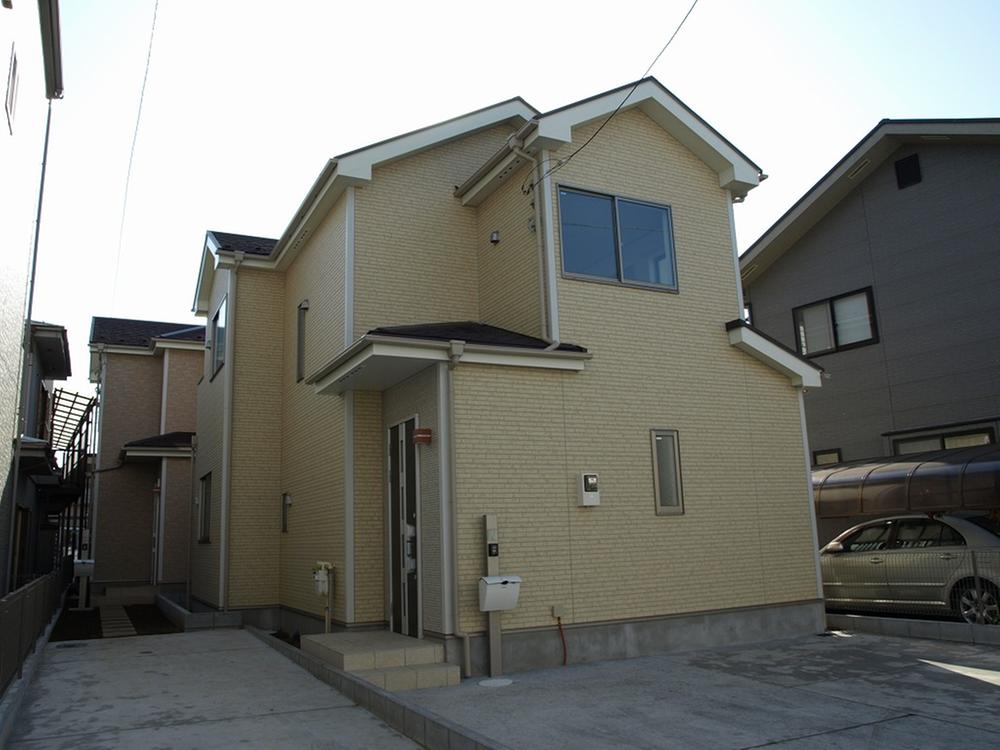 Rendering (appearance). The last example of construction