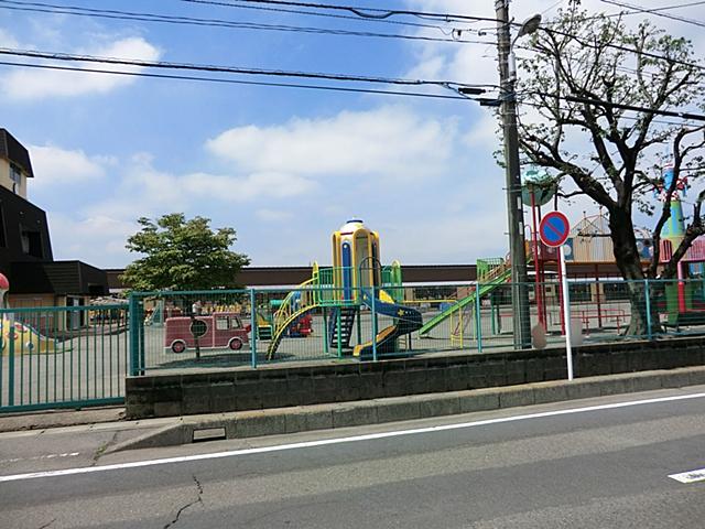 kindergarten ・ Nursery. Willow 1111m to kindergarten