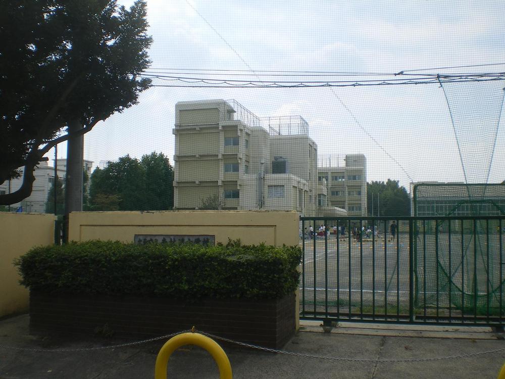 Junior high school. Municipal Minamirinkan junior high school