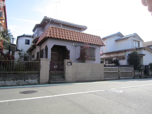 Local land photo. Local (11 May 2013) Shooting