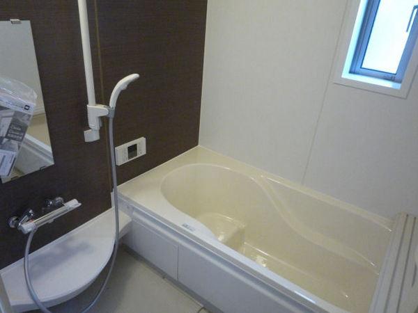 Same specifications photo (bathroom)