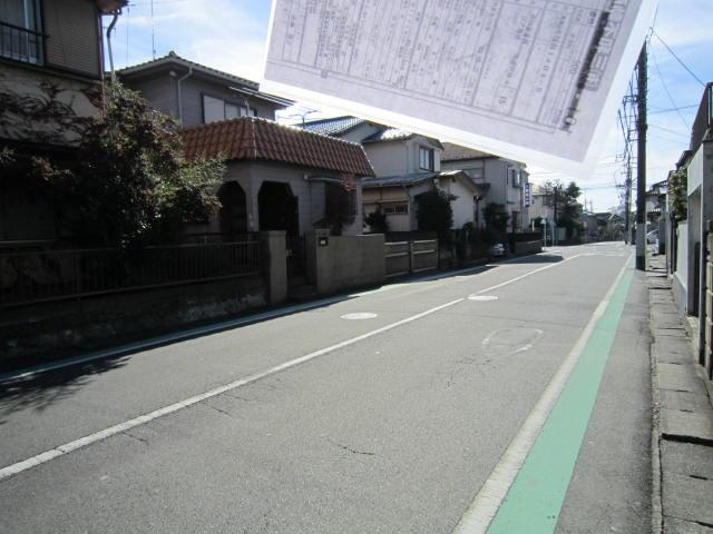 Local photos, including front road. Local (12 May 2013) Shooting