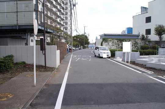 Local photos, including front road. Secondary road