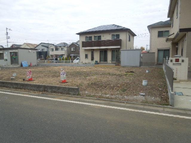 Local land photo. Local (12 May 2013) Shooting