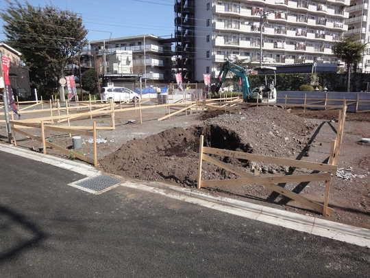 Local appearance photo. Selling local