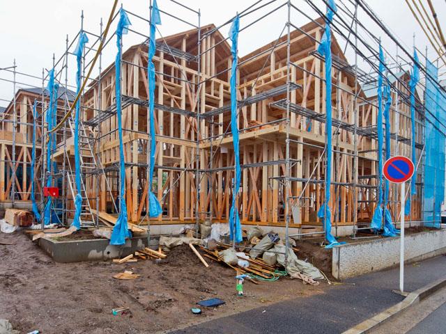 Local appearance photo. Local (11 May 2013) Shooting