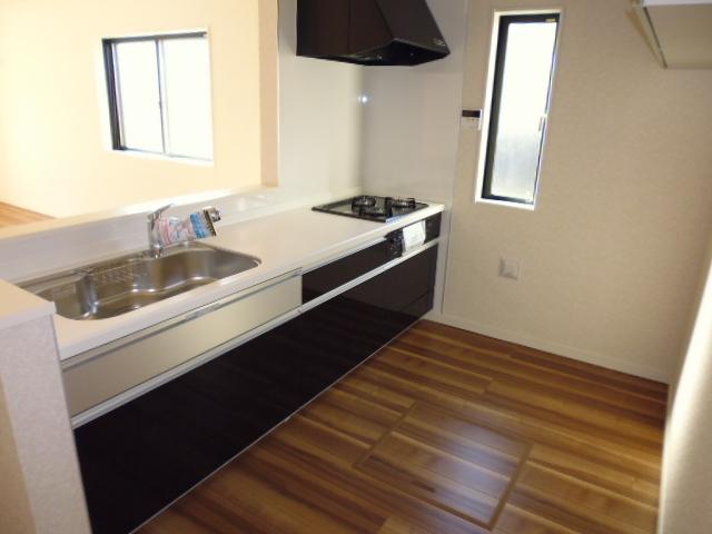 Kitchen. Indoor (November 30, 2013) Shooting